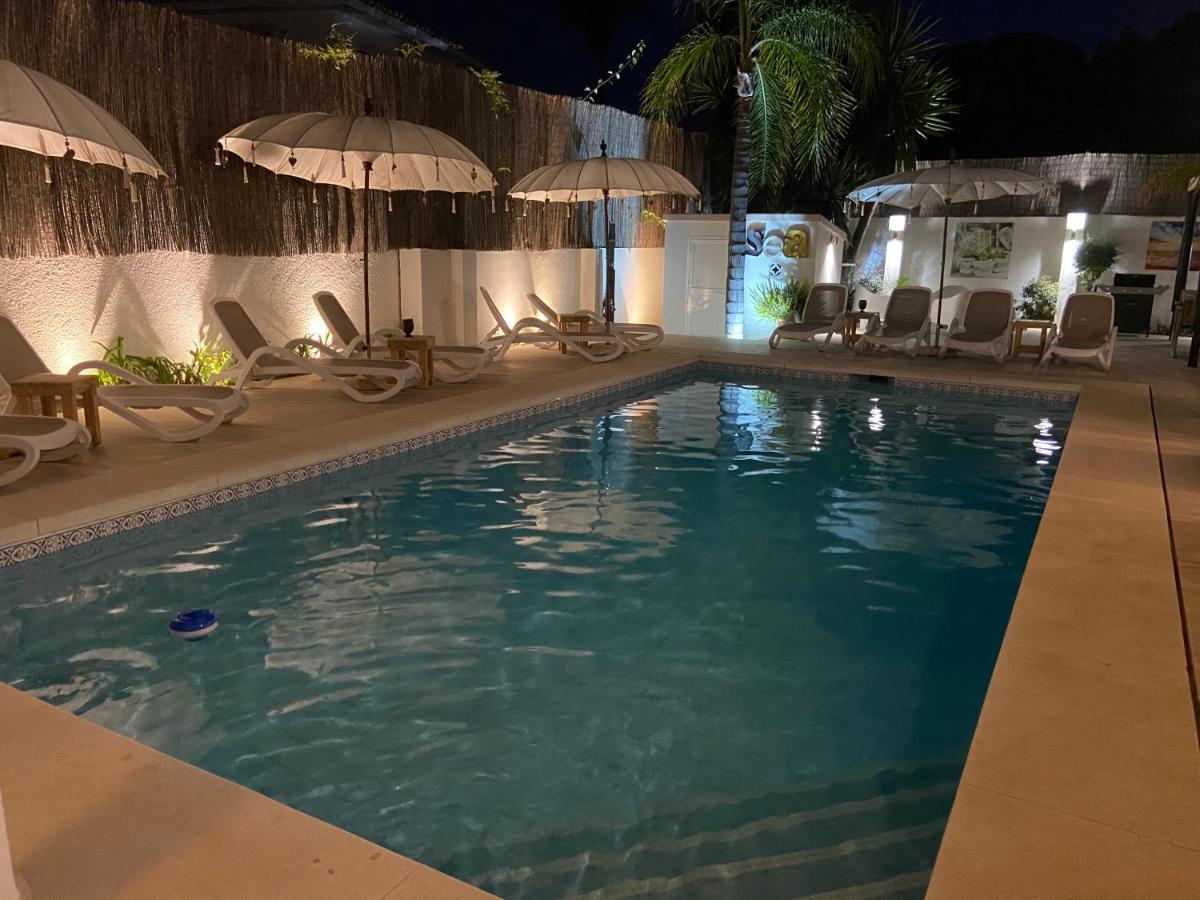 Casa Holandaluzas Marbella Near Beach, With Salt Water Pool And Private Parking Zewnętrze zdjęcie