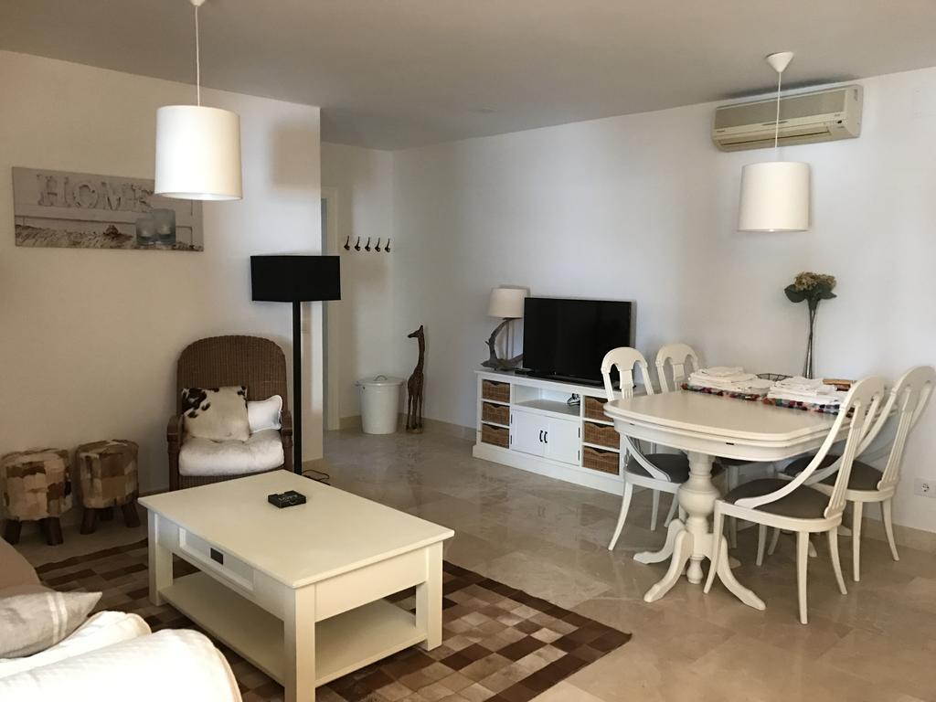 Casa Holandaluzas Marbella Near Beach, With Salt Water Pool And Private Parking Zewnętrze zdjęcie